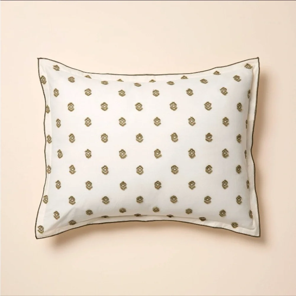 Full/Queen Clip Dobby Comforter Green - Hearth & Hand™ with Magnolia